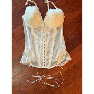 Victoria Secret PushUp Bustier Corset Top Sz 36B Cream Sheer Lace Up Rhinestones